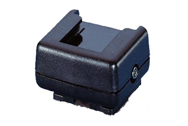 Kaiser Blitzadapter mit Mittenkontakt